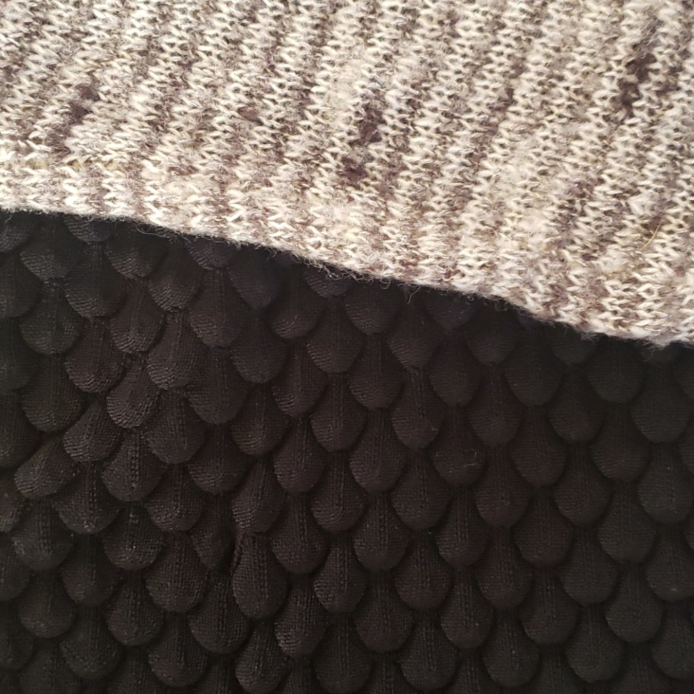 Ribbed Sweater - image 2